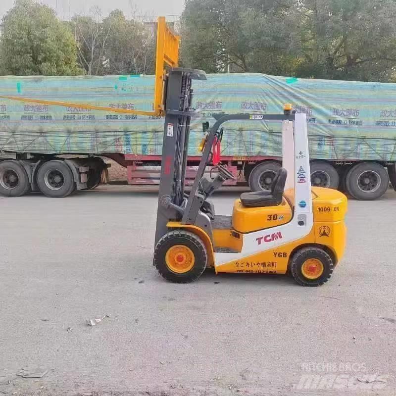 TCM 30 Reachtruck