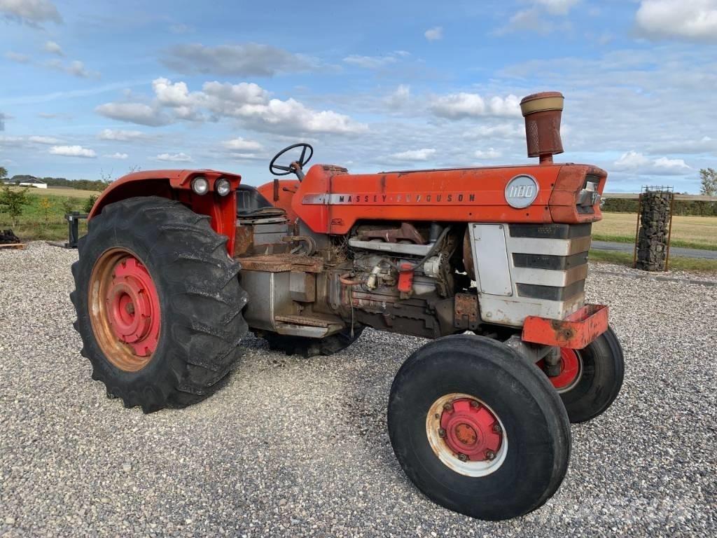Massey Ferguson 1100 Traktorer