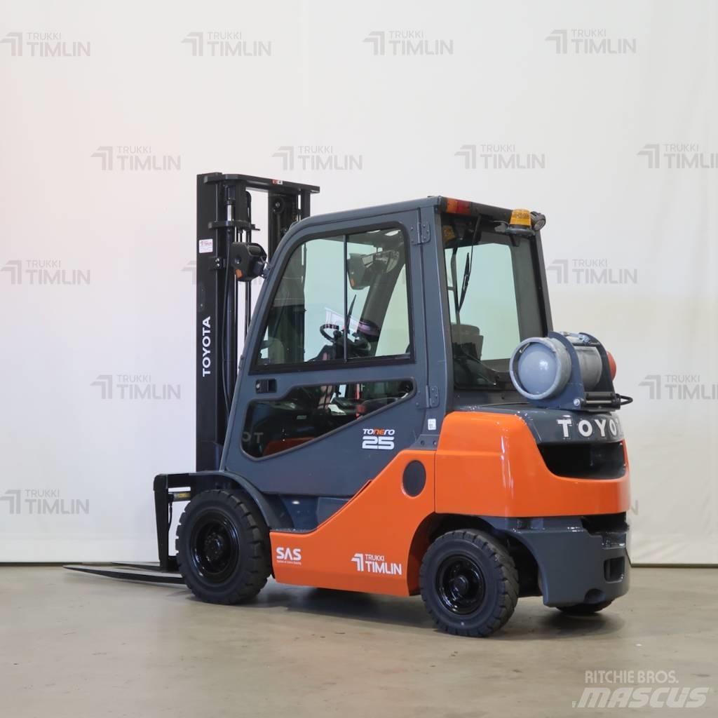 Toyota 02-8FGF25 LPG gaffeltrucks