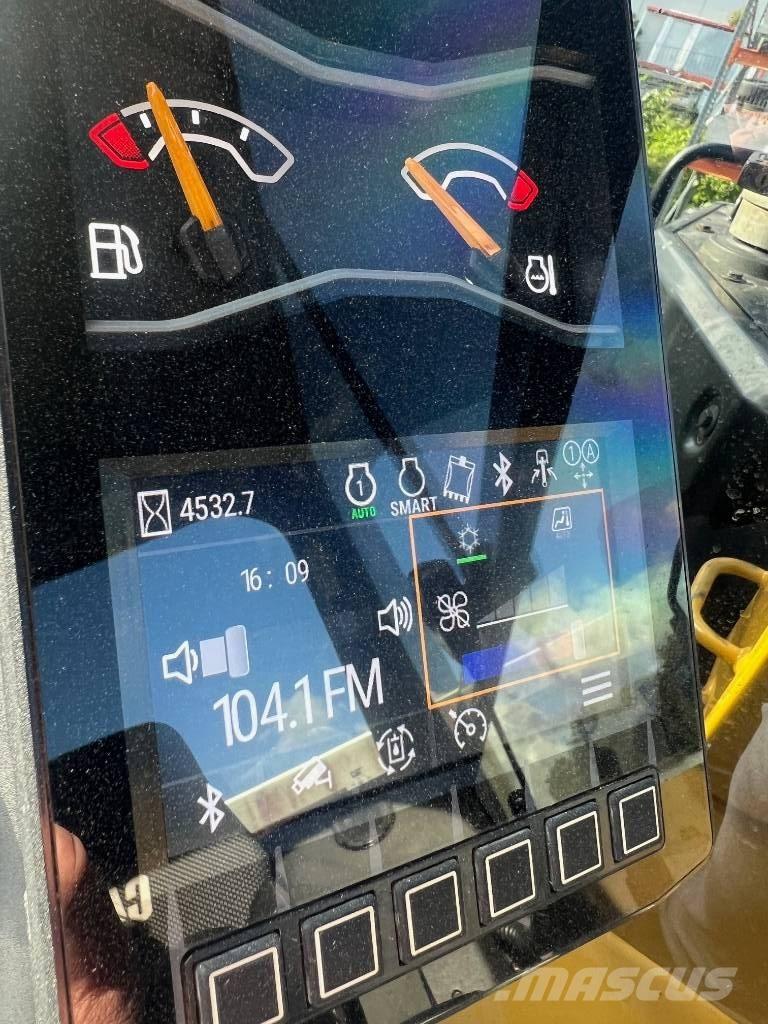 CAT 308 CR Midi-gravemaskiner 7t - 12t