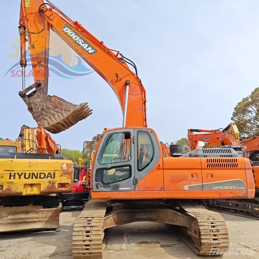 Doosan DX 300 LC Gravemaskiner på larvebånd