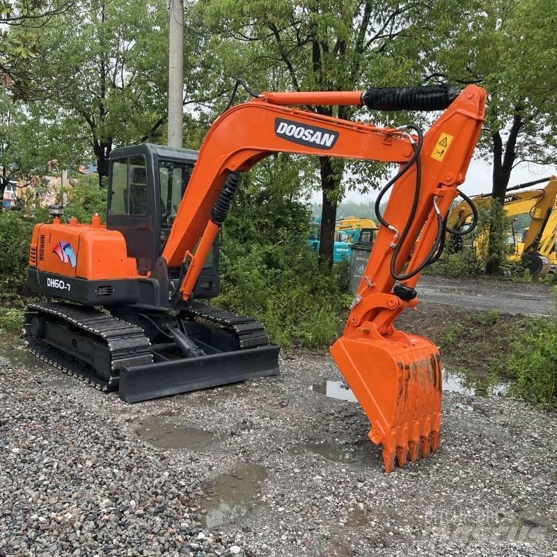 Doosan DH 60 Minigravemaskiner