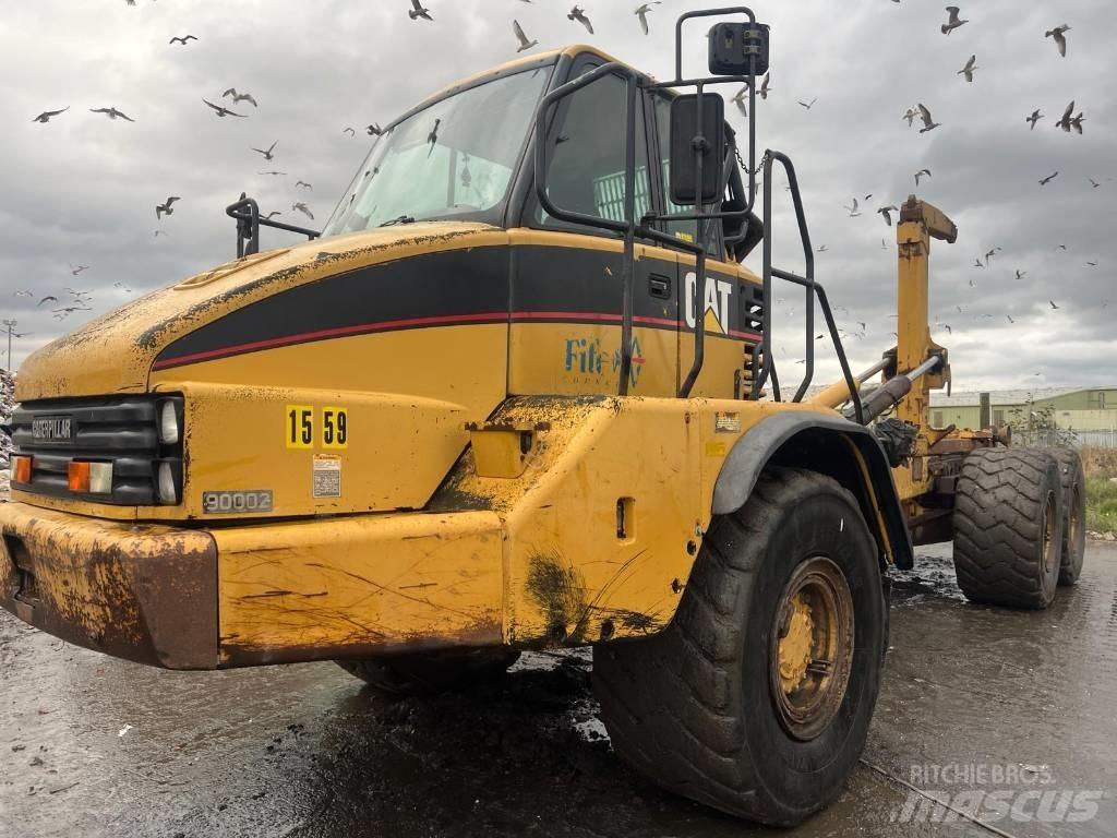 CAT 730 Terrængående lastbiler
