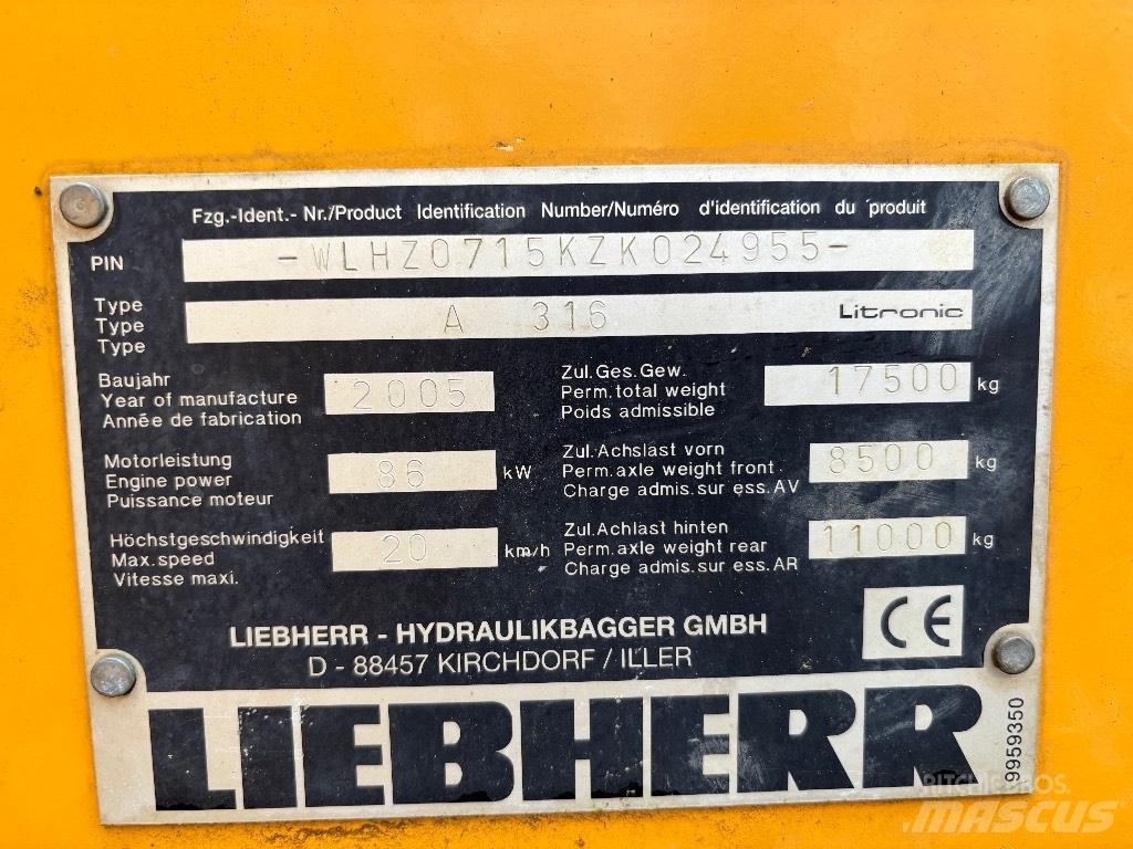 Liebherr A316 Gravemaskiner på hjul