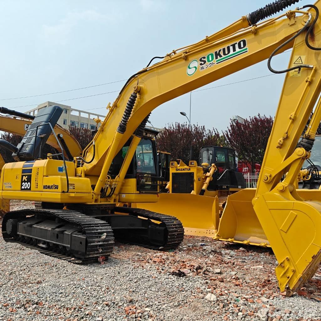 Komatsu 200-8 Gravemaskiner på larvebånd