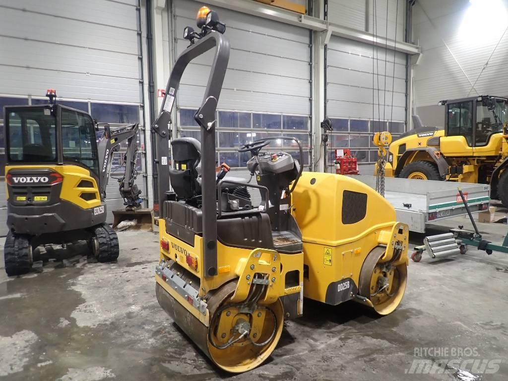 Volvo DD25B Tvilling tromle