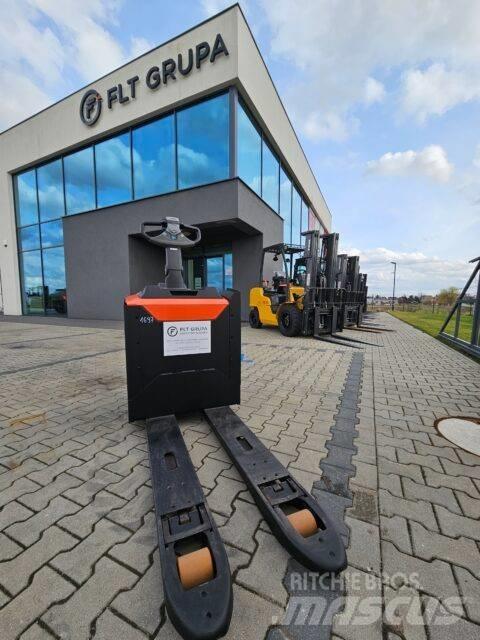 BT LPE 200 El-palleløftere med platform
