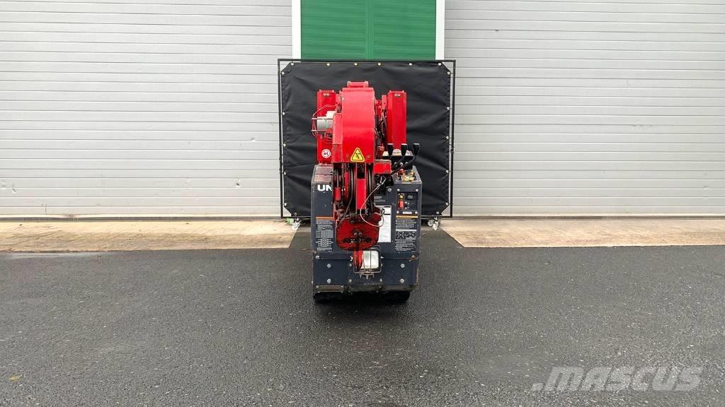 Unic URW 295 Minikraner