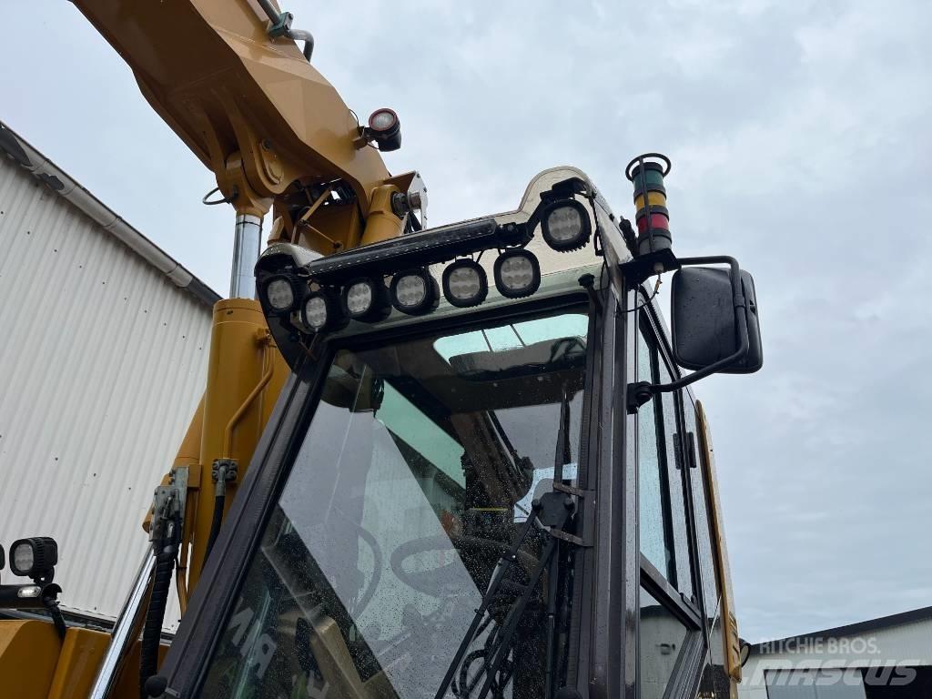 Hydrema M1600C Rail Gravemaskiner på hjul
