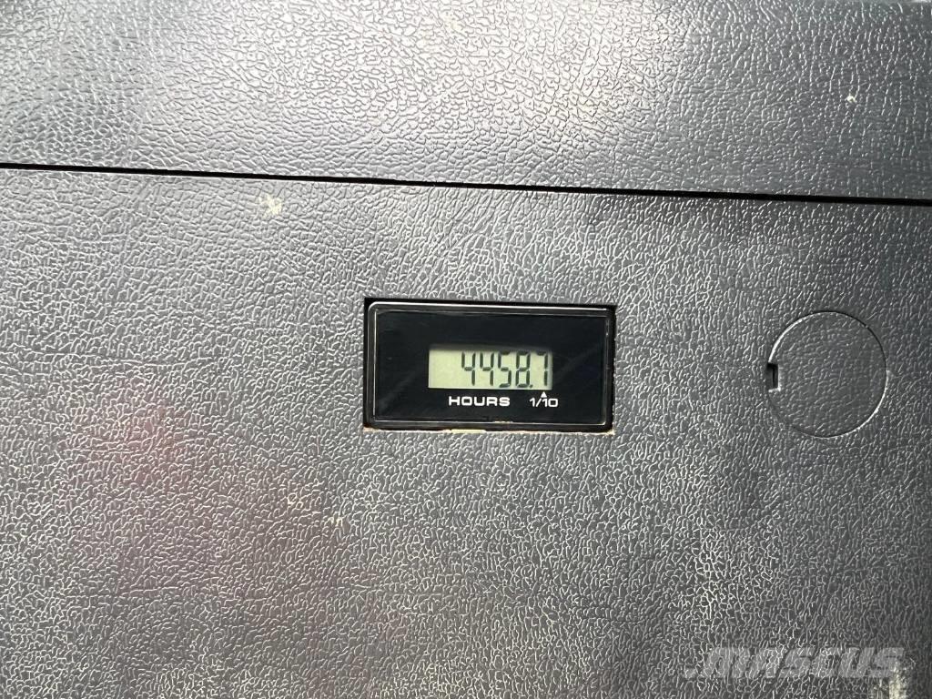 Hyundai HX 210 AL Gravemaskiner på larvebånd