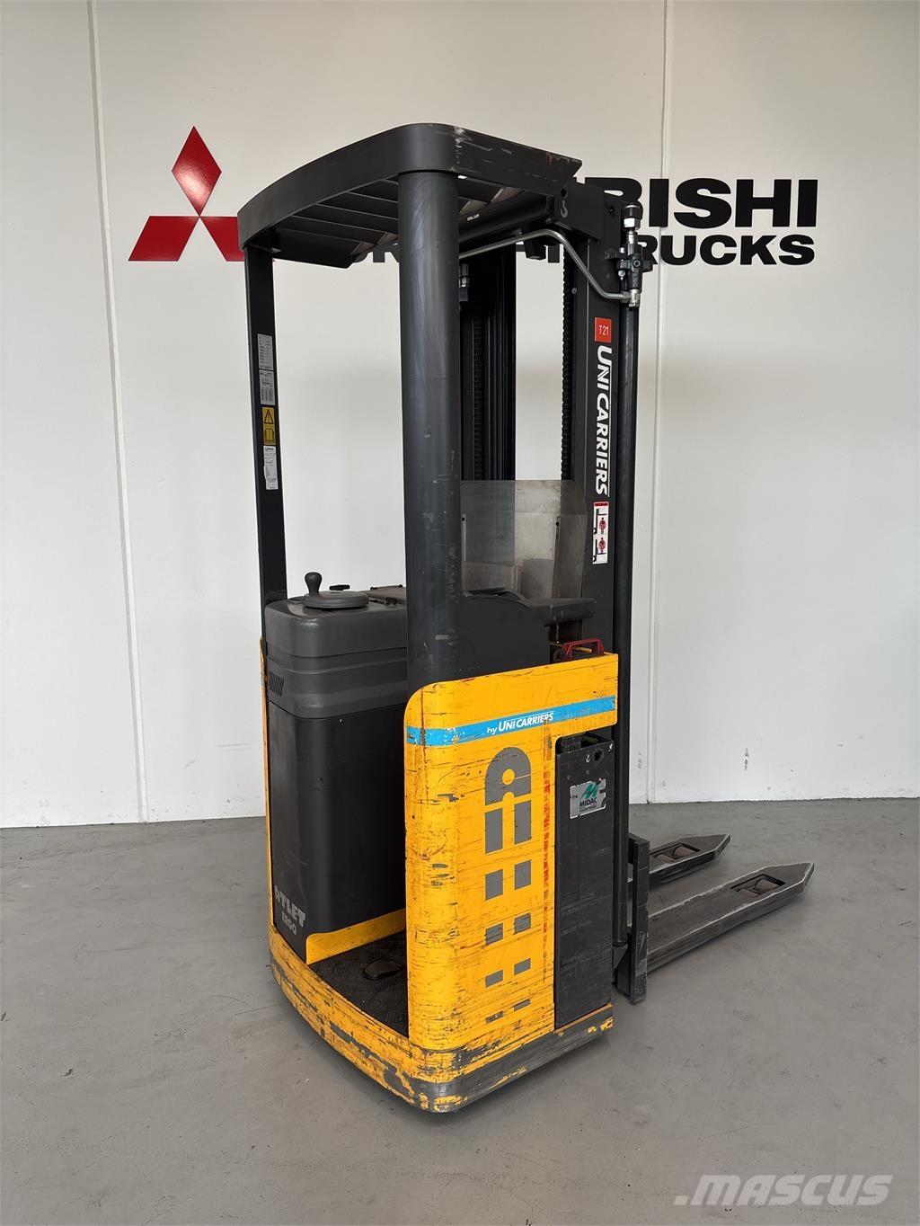 Atlet A160 Selvkørende stablere