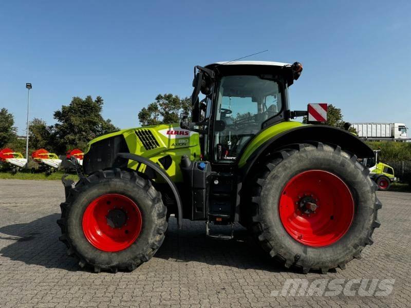 CLAAS AXION 810 Traktorer