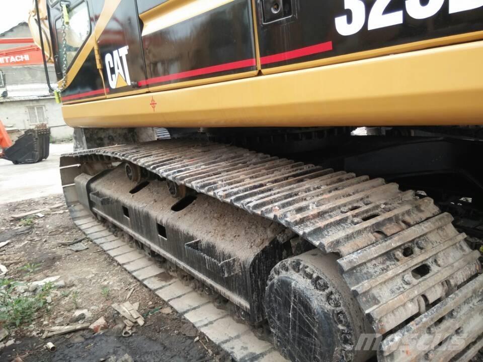 CAT 325 B Gravemaskiner på larvebånd