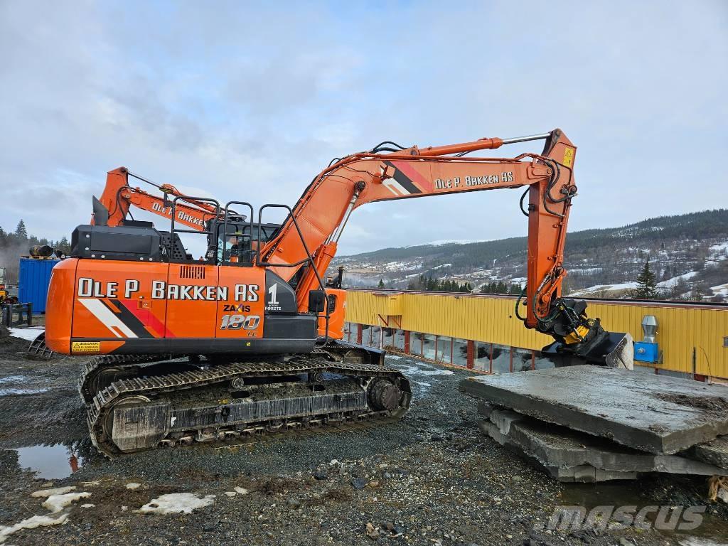 Hitachi ZX 180 - 7 Gravemaskiner på larvebånd