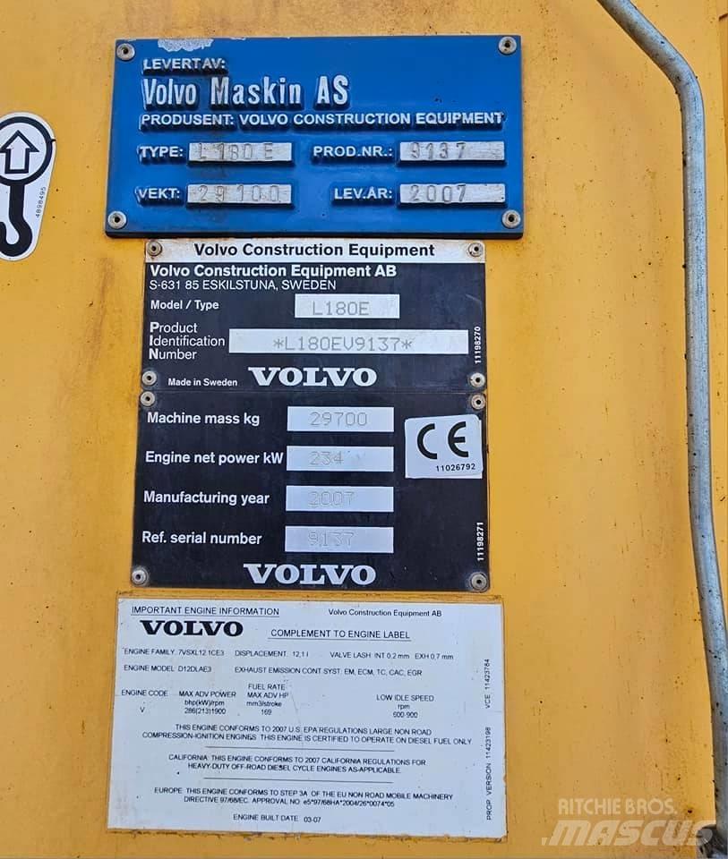 Volvo L 180 E Læssemaskiner på hjul
