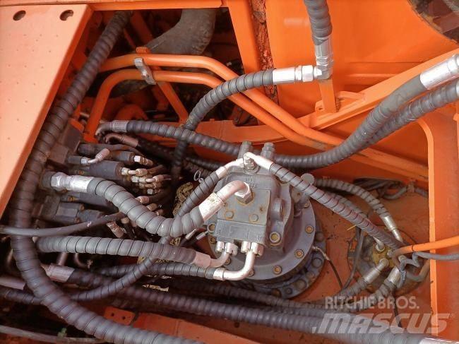 Doosan DX 300 Gravemaskiner på larvebånd