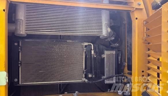 Komatsu PW 180-10 Gravemaskiner på hjul