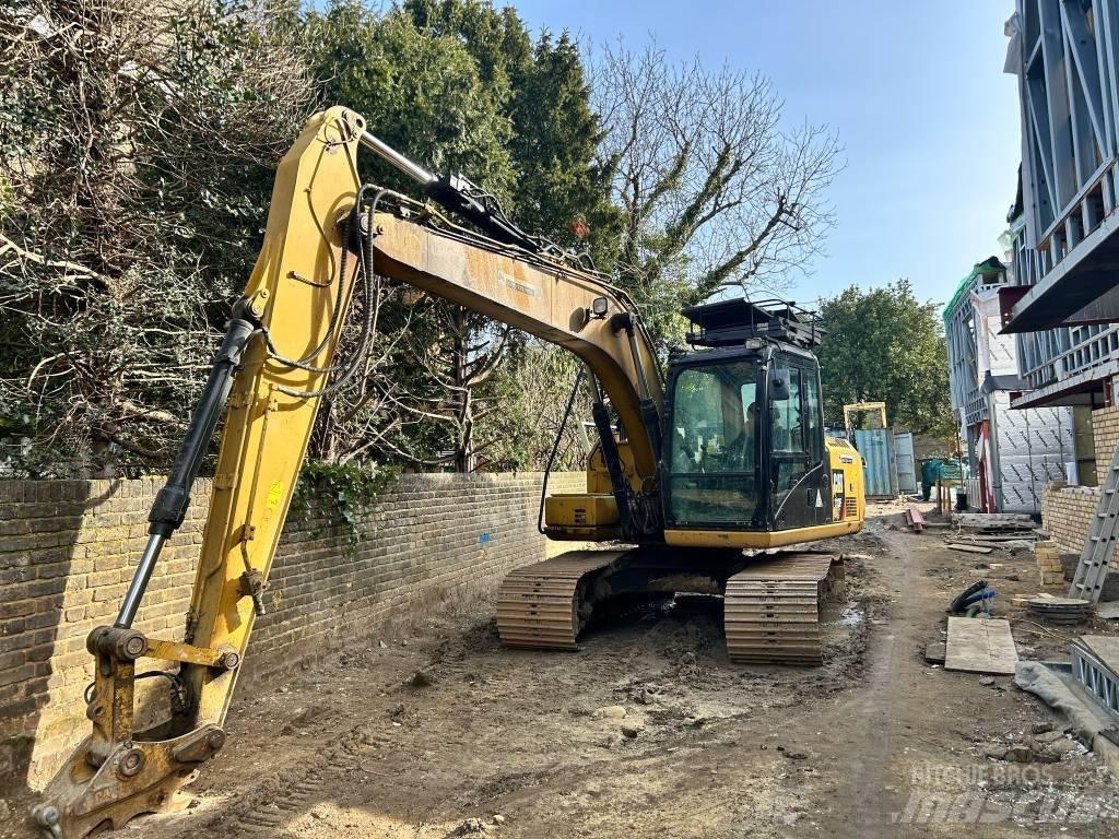 CAT 313 F LGC Gravemaskiner på larvebånd