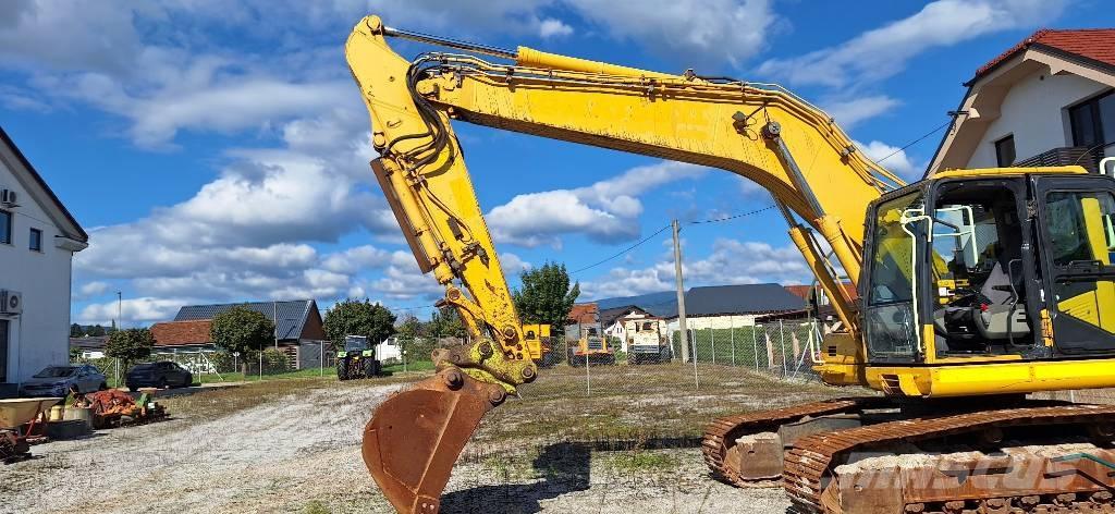 Komatsu PC 210 Gravemaskiner på larvebånd