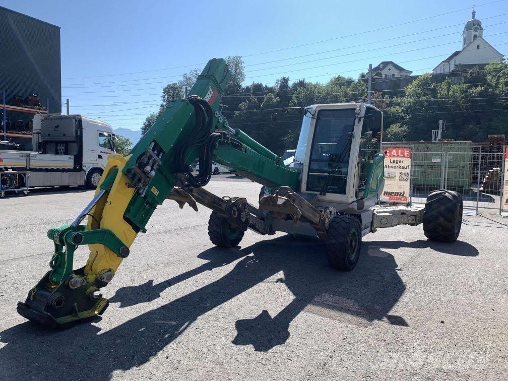 Menzi Muck M325 Gravemaskiner på hjul