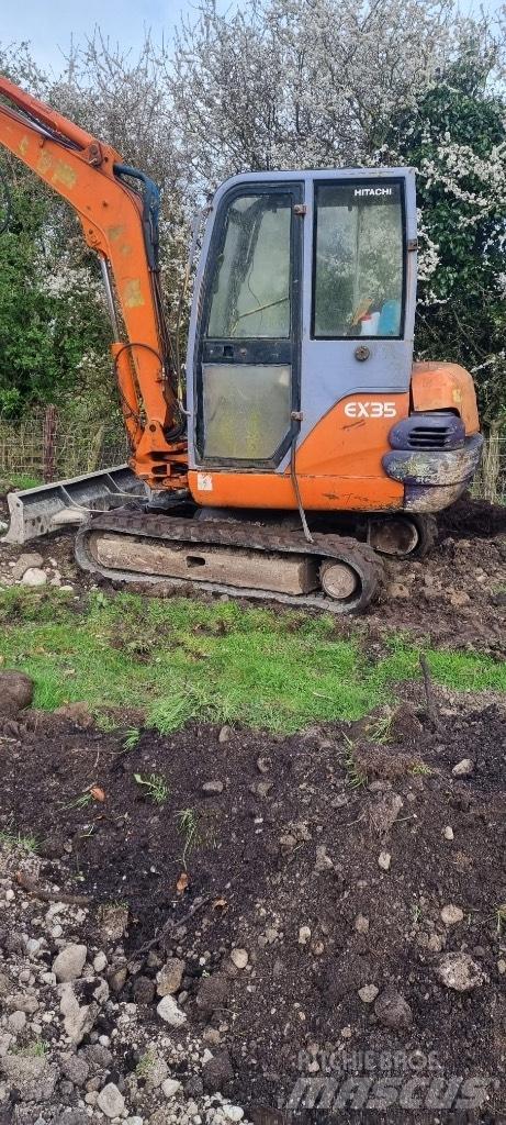 Hitachi Ex35 Minigravemaskiner