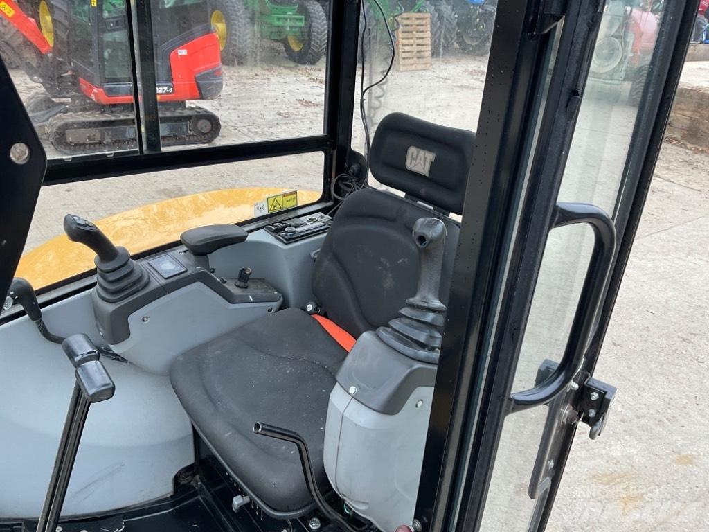 CAT 302.7 D CR Minigravemaskiner