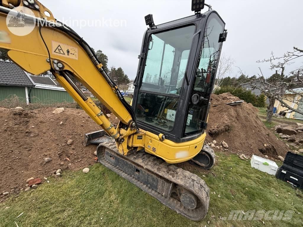 Komatsu PC 26 MR-3 Minigravemaskiner