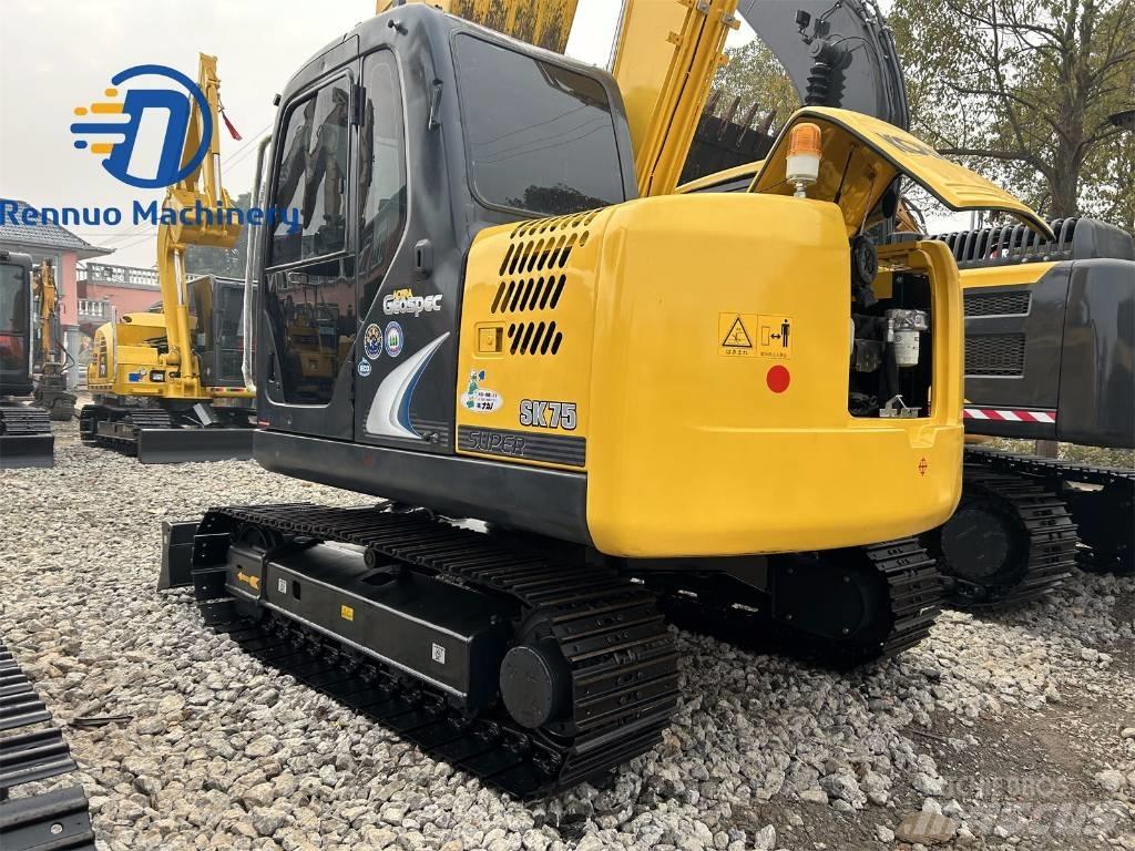 Kobelco SK75 Gravemaskiner på larvebånd