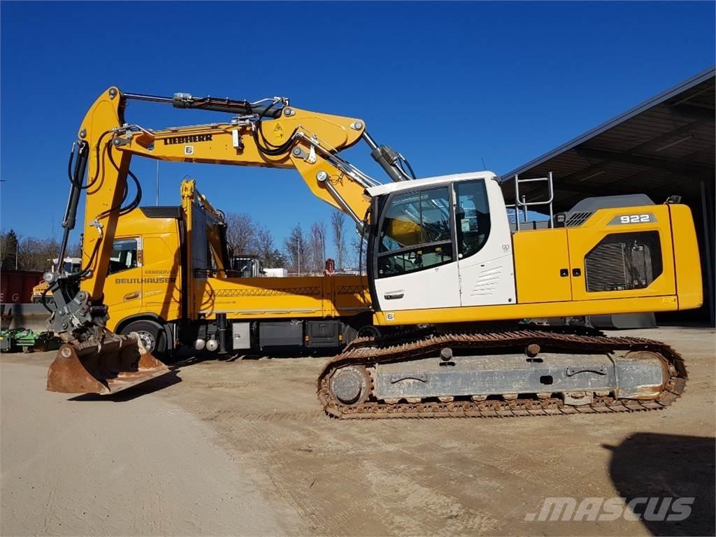 Liebherr R922 Gravemaskiner på larvebånd