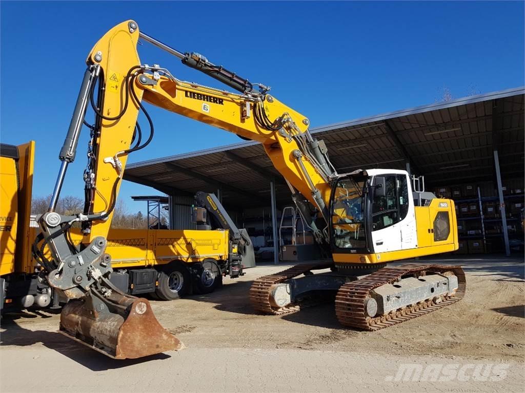 Liebherr R922 Gravemaskiner på larvebånd