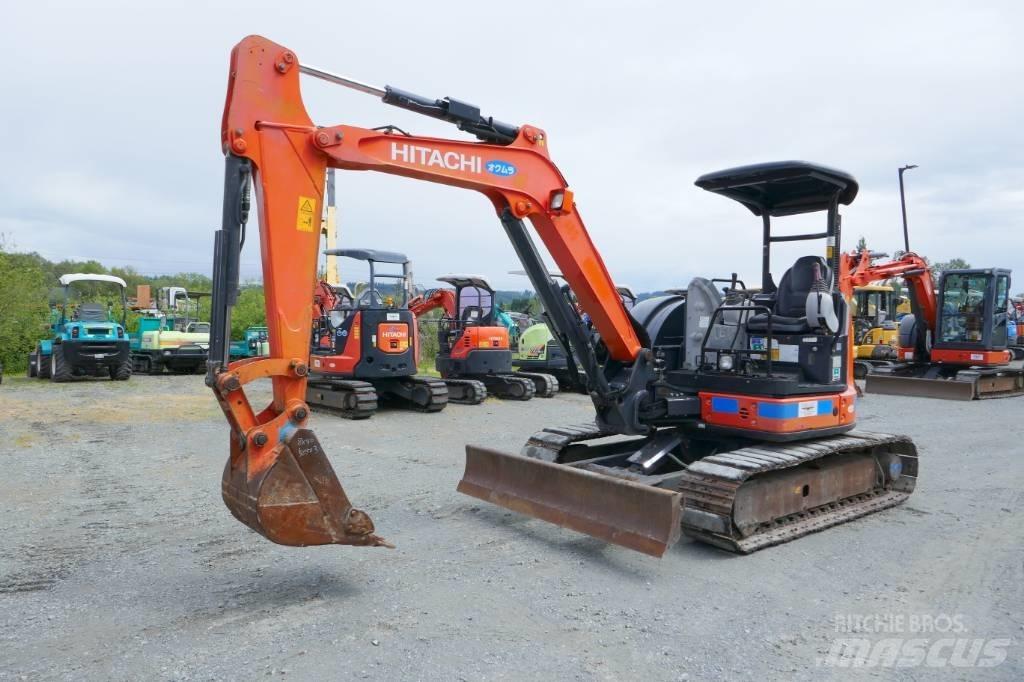 Hitachi ZX 40 U-5 B Minigravemaskiner