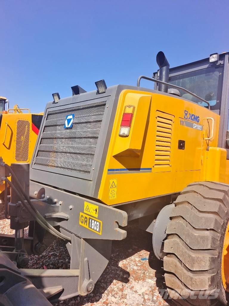 XCMG GR1803 Vejhøvle / Gradere
