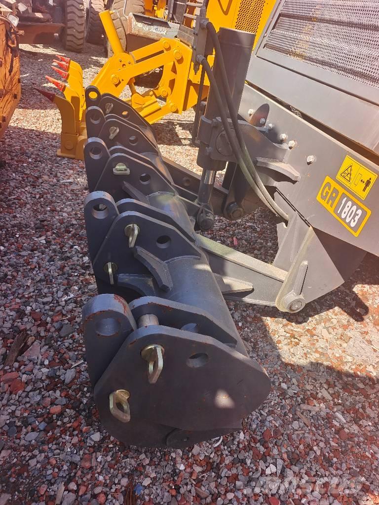 XCMG GR1803 Vejhøvle / Gradere