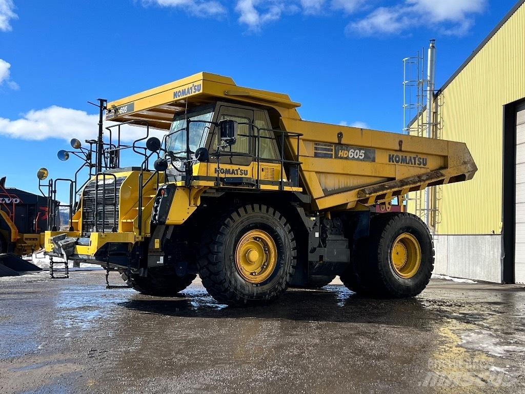Komatsu 605-8 Knækstyrede dumpere