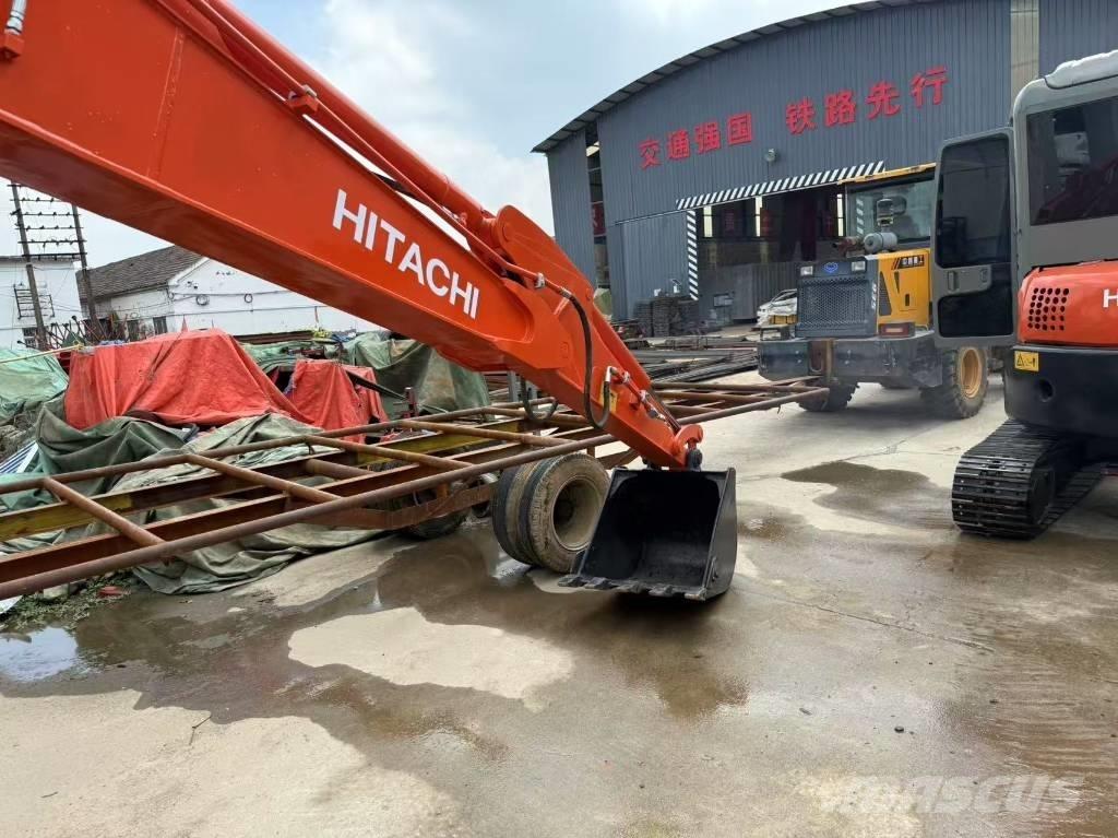 Hitachi Zaxis 60 Gravemaskiner på larvebånd