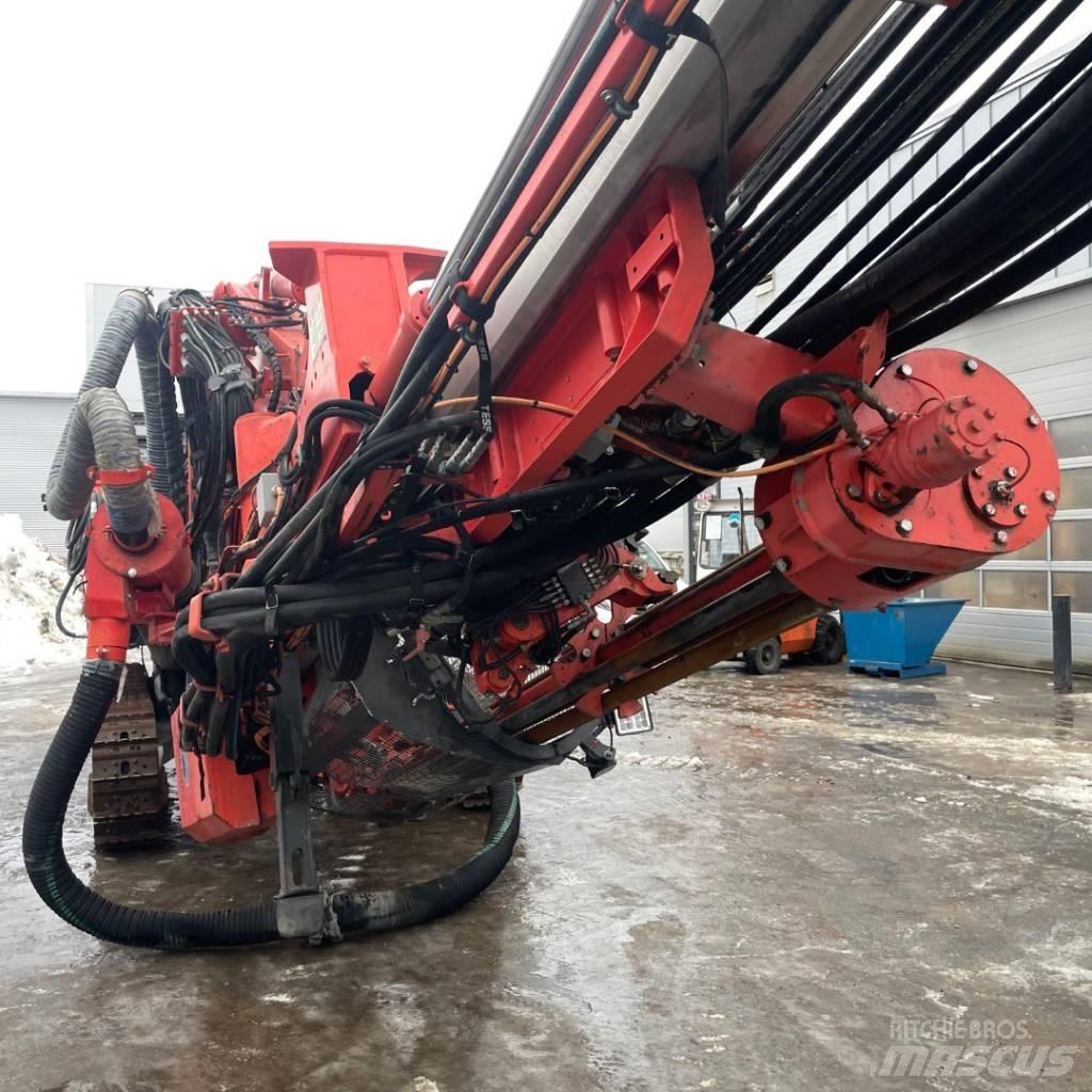 Sandvik DX800i Overfladeboreudstyr / Borerigge