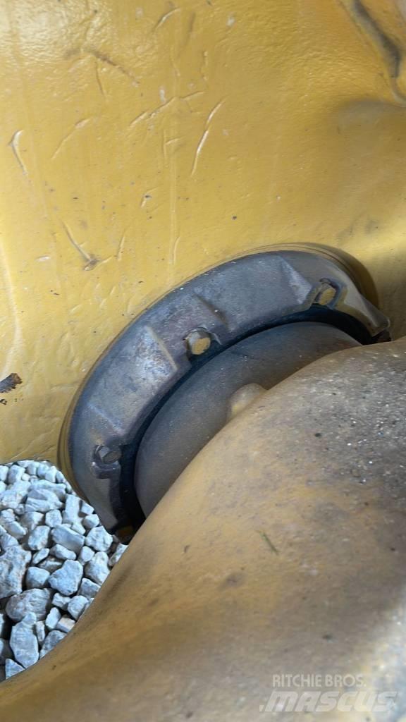 CAT D 9 N Bulldozer på larvebånd