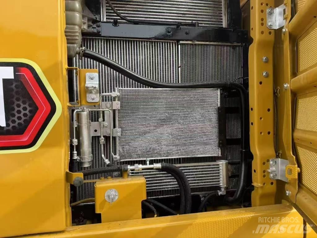 CAT 323GC Gravemaskiner på larvebånd