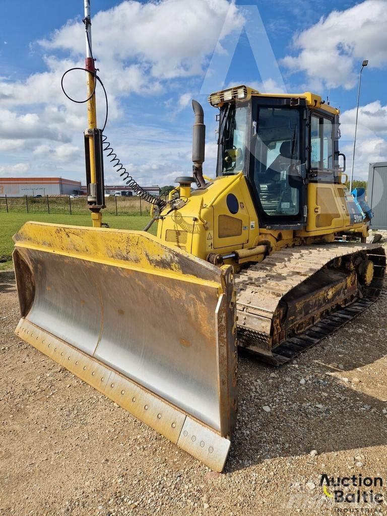 Komatsu D51PX-22 Bulldozer på larvebånd