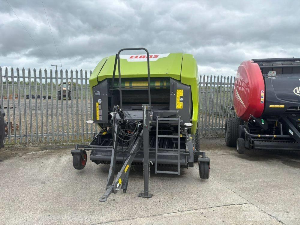 CLAAS Rollant 520 RC Rundballe-pressere