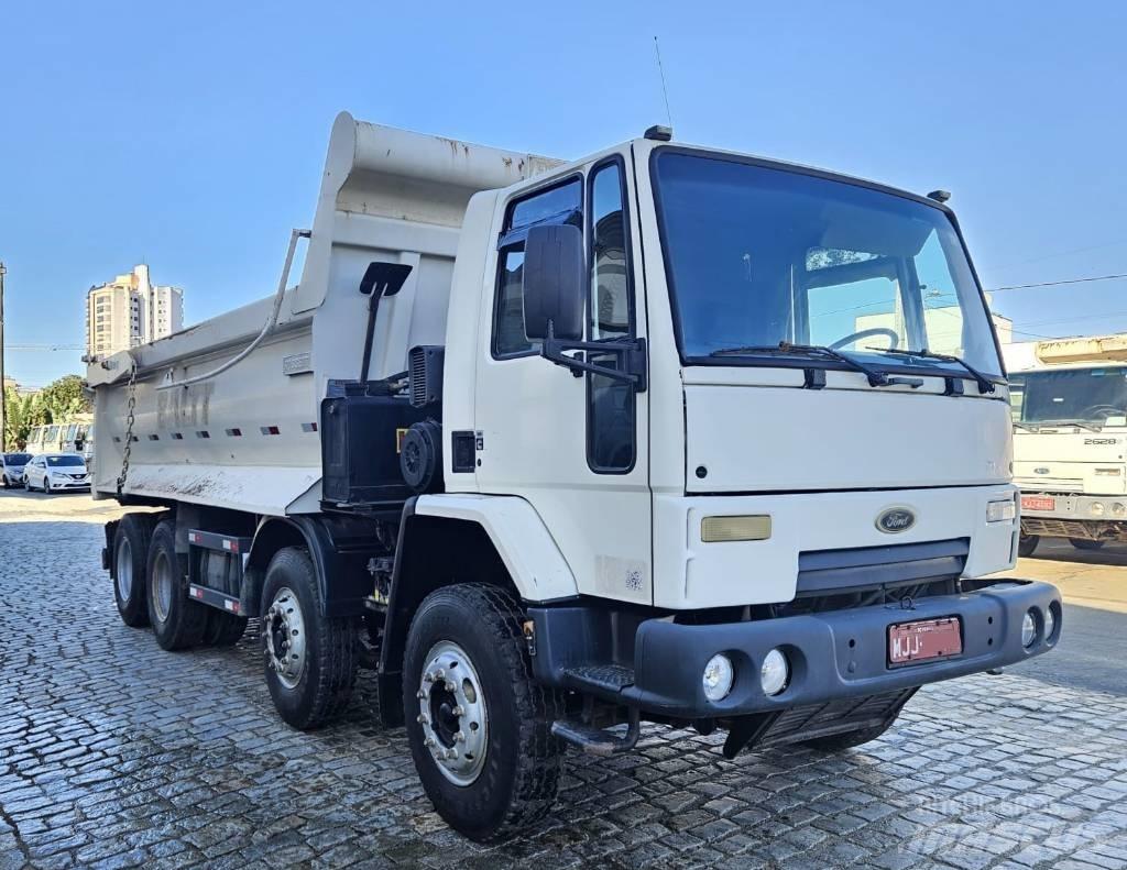 Ford 2628 Lastbiler med tip