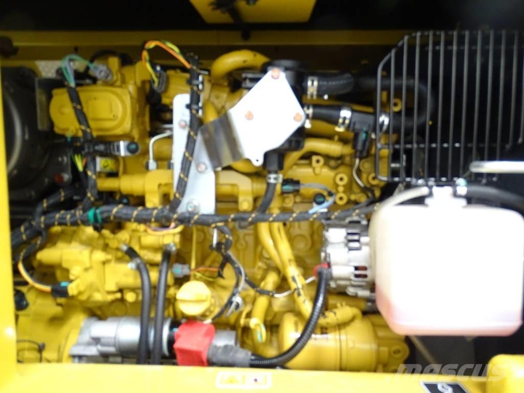 CAT 308 CR Midi-gravemaskiner 7t - 12t