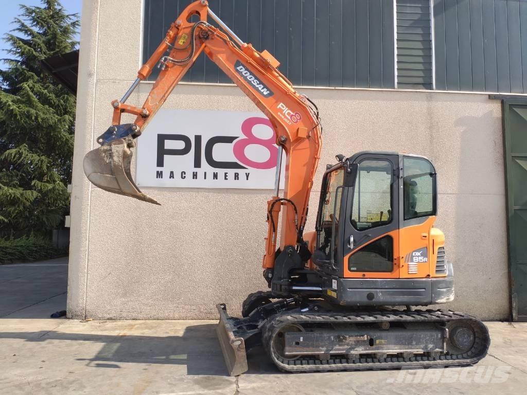 Doosan DX 85 R-3 Midi-gravemaskiner 7t - 12t