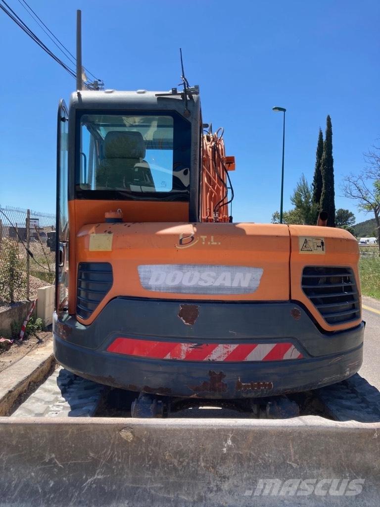 Doosan DX 85 R-3 Midi-gravemaskiner 7t - 12t