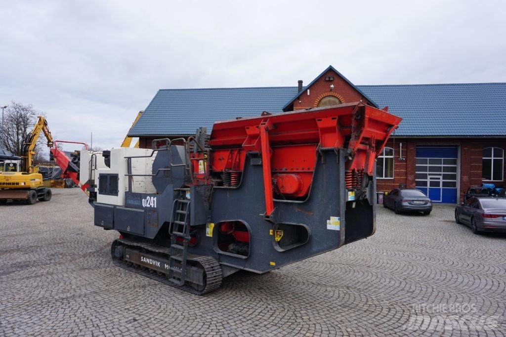 Sandvik QJ 241 Mobile knusere