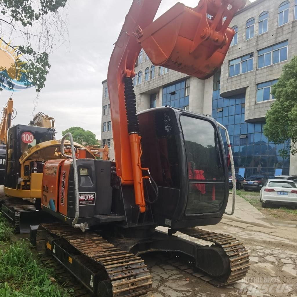 Hitachi ZX 70 Minigravemaskiner