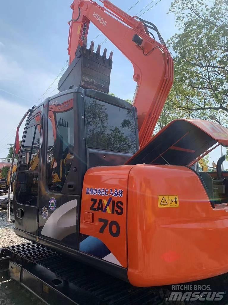 Hitachi ZX70 Minigravemaskiner