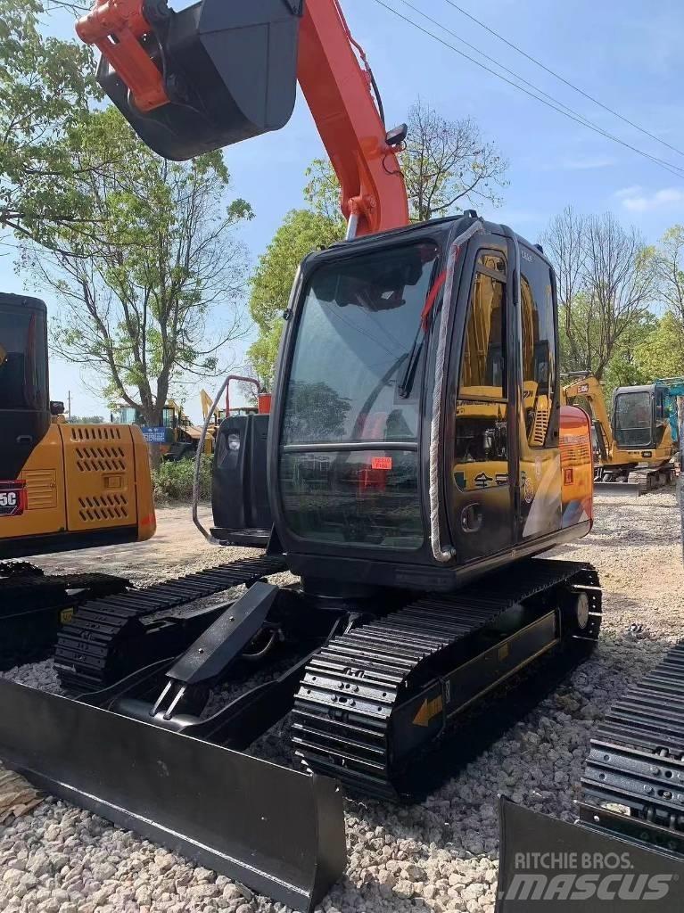 Hitachi ZX70 Minigravemaskiner