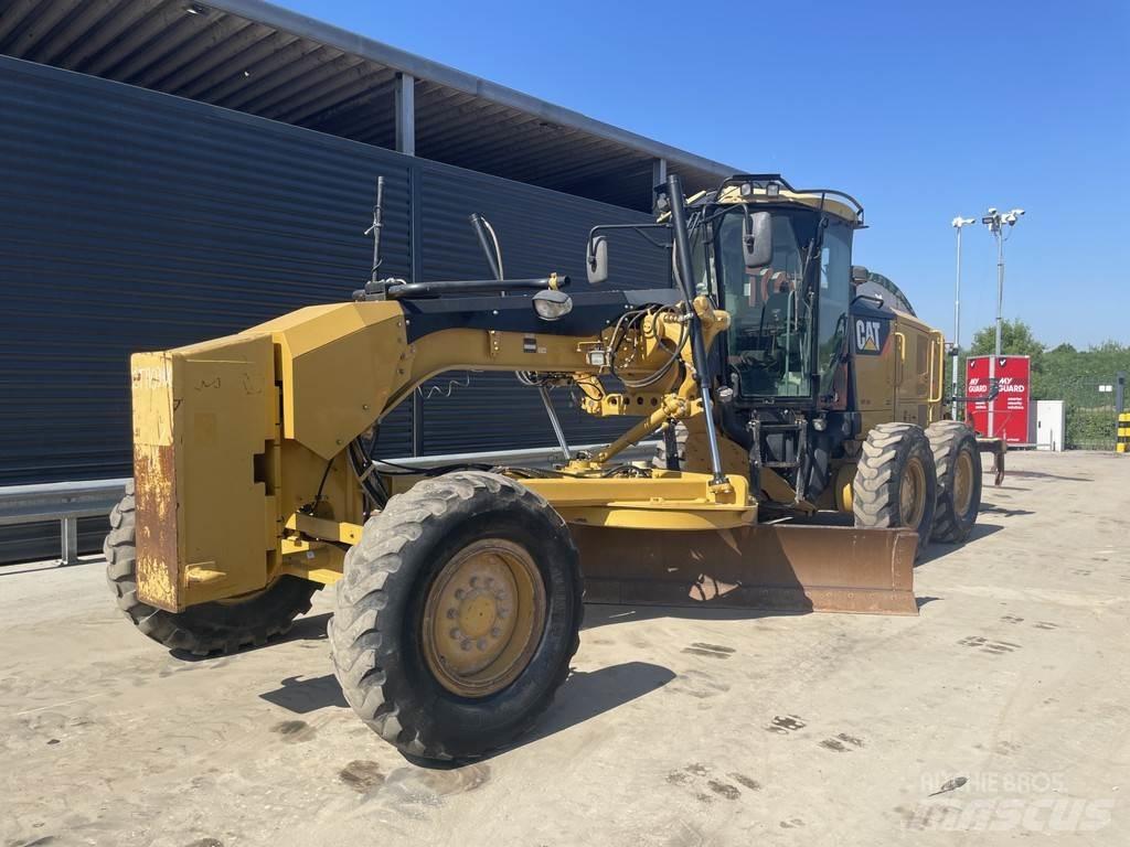 CAT 140 M2 Sorteringsudstyr