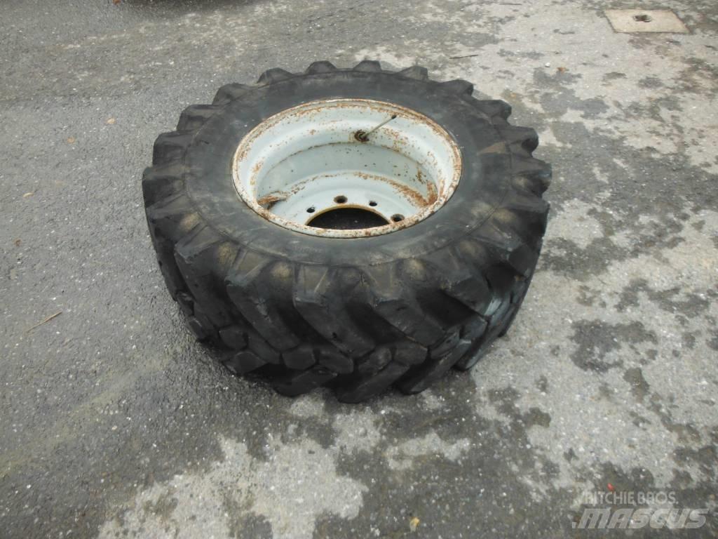 Michelin 15R22.5 Hjul, Dæk og Fælge